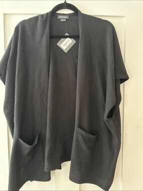 Phenix Black Open-Front Short-Sleeve Cashmere Cardigan with Pockets 07